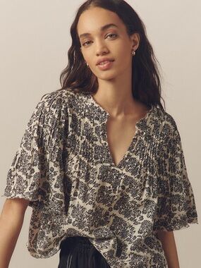 Women’s Anthropologie XXS Pin-tuck Short-Sleeve Swing Top Ivory & Black